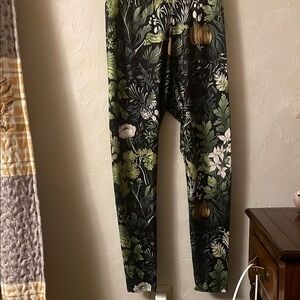 Botanical Print Leggings